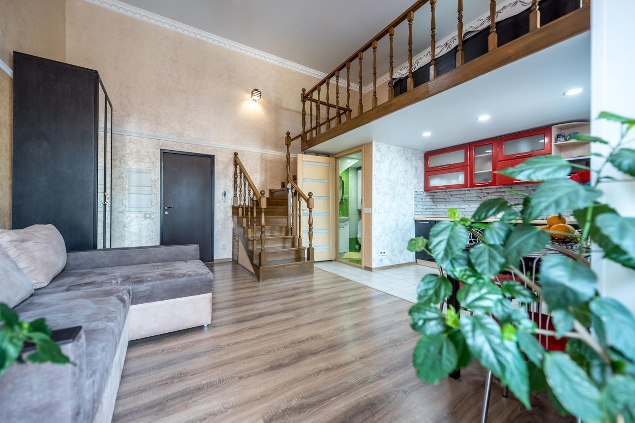 Studio Apartment In Center Of Odesa Luaran gambar